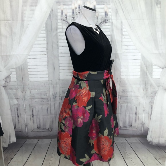 Alex Marie Black Pink Jacquard Velvet Cocktail Dress Pockets Fit & Flare Gown - Picture 7 of 11